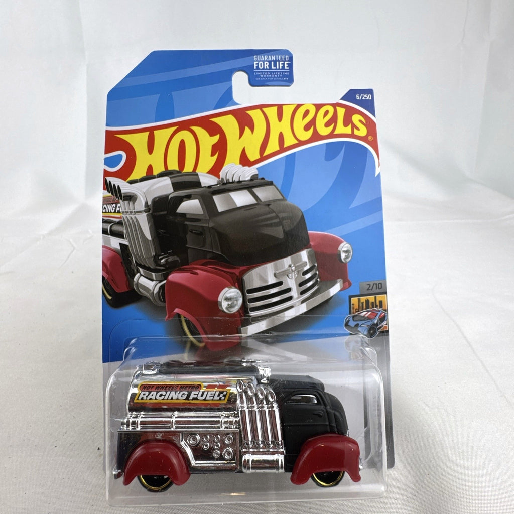 Hot Wheels HW Metro 11-car diecast set featuring 1:64 scale commercial and utility vehicles sealed on original cards.