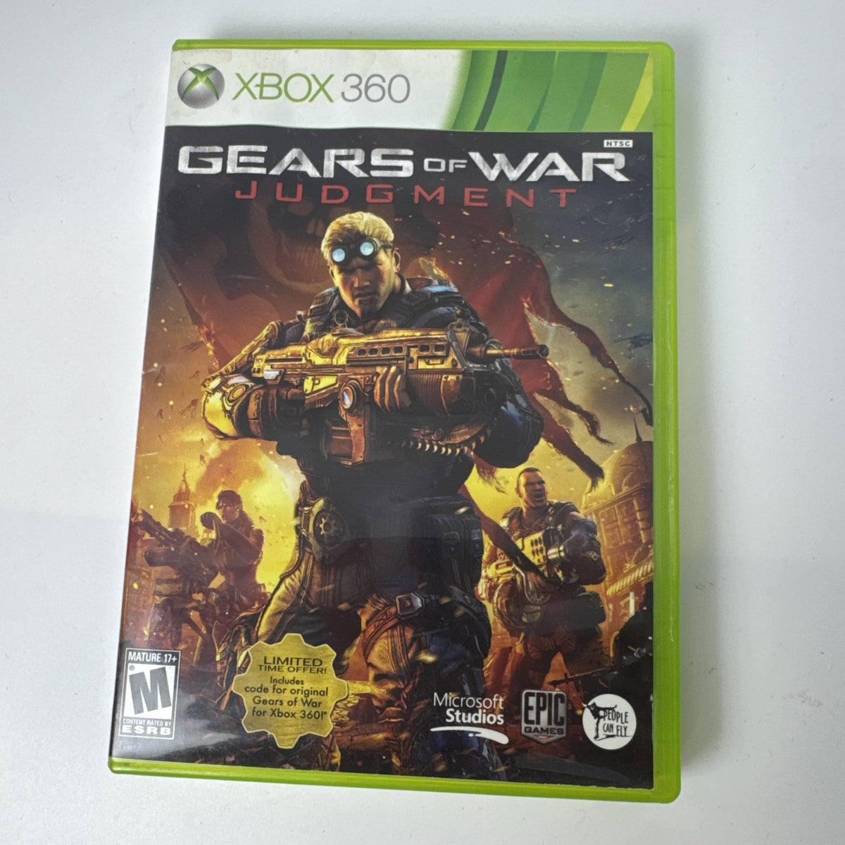 Gears of War video game case and disc for Microsoft Xbox 360 complete with manual in good condition.