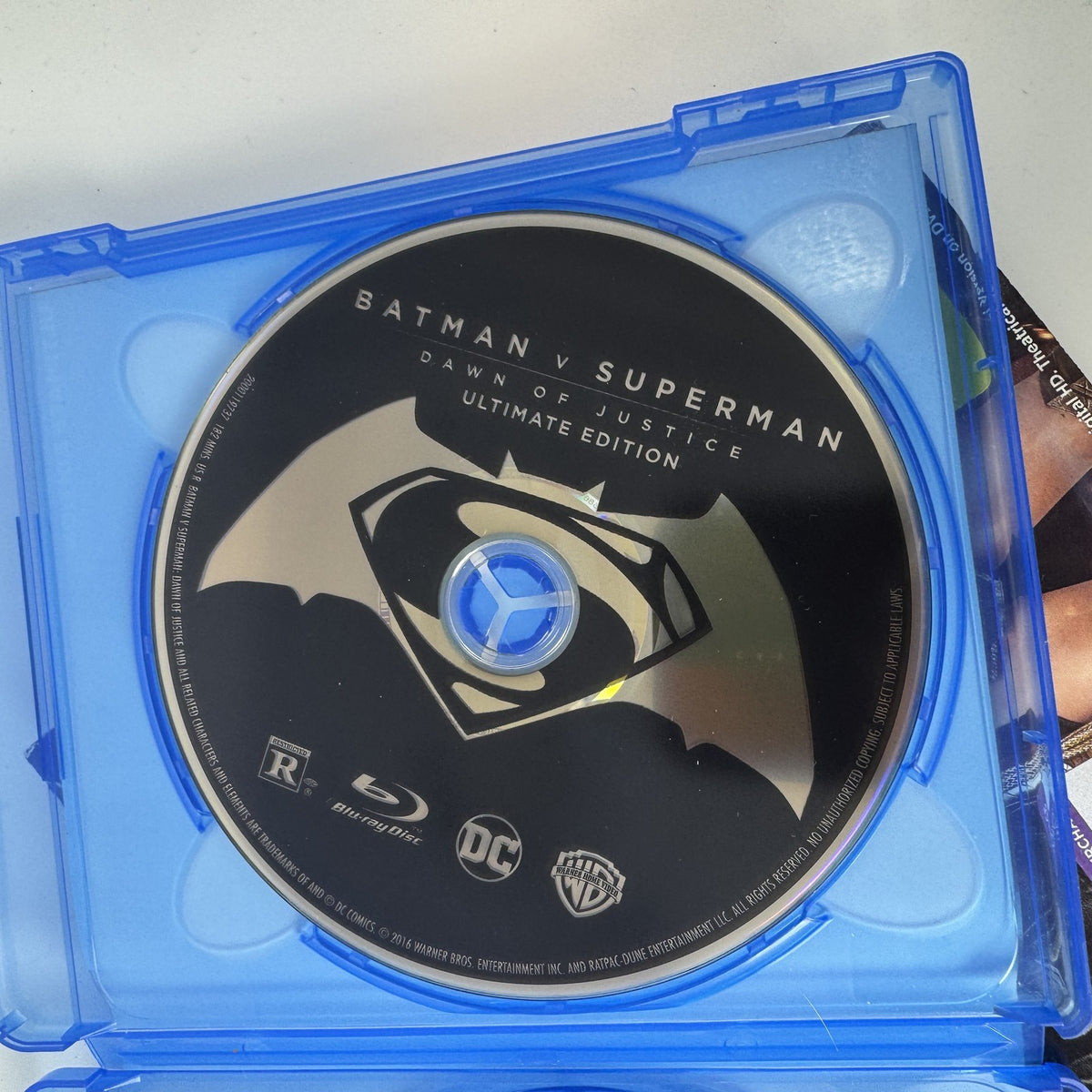 Batman v Superman Dawn of Justice Ultimate Edition Extended Cut Blu-ray and DVD media set cover