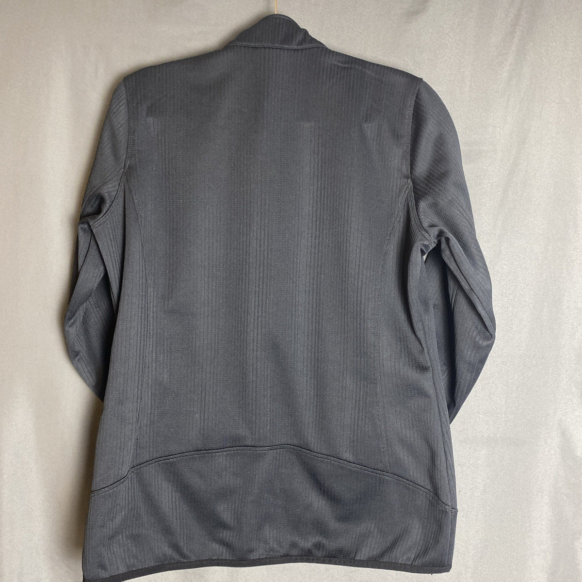 Eddie Bauer women's regular XL full-zip black polyester fleece jacket with front zipper pockets.