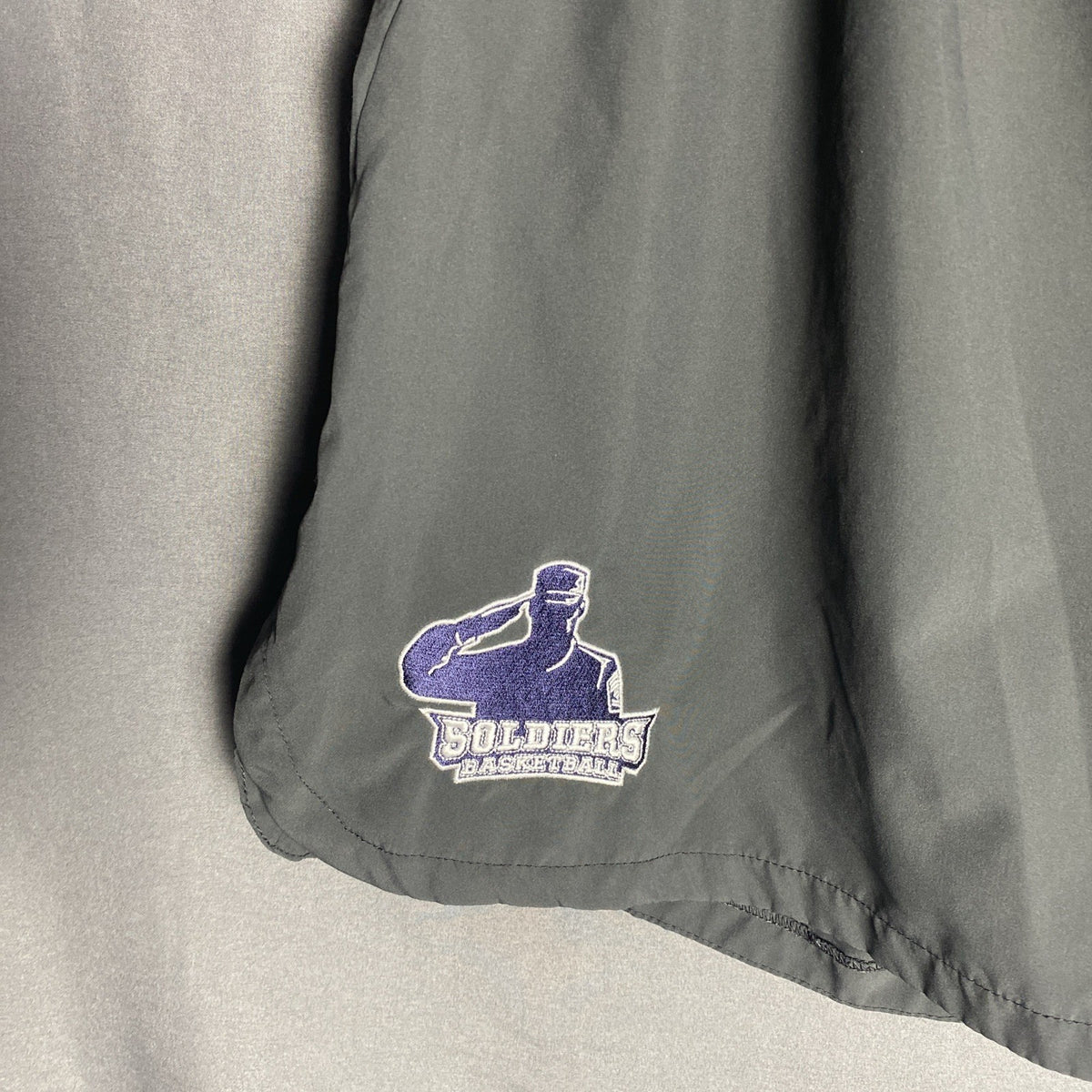 Black Nike Soldiers basketball Dri-FIT athletic woven shorts in men's size Large.