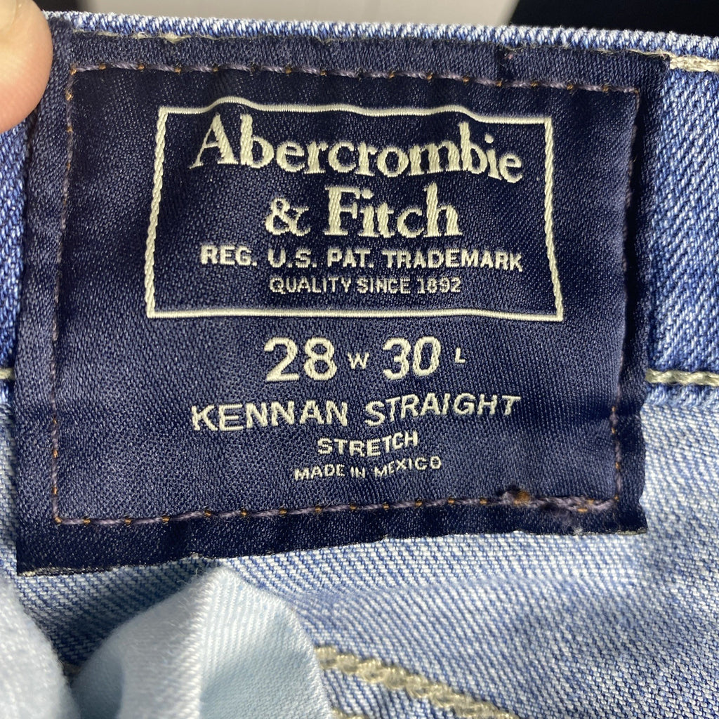 Abercrombie & Fitch Kennan straight leg jeans in light wash blue denim, size 29x28.