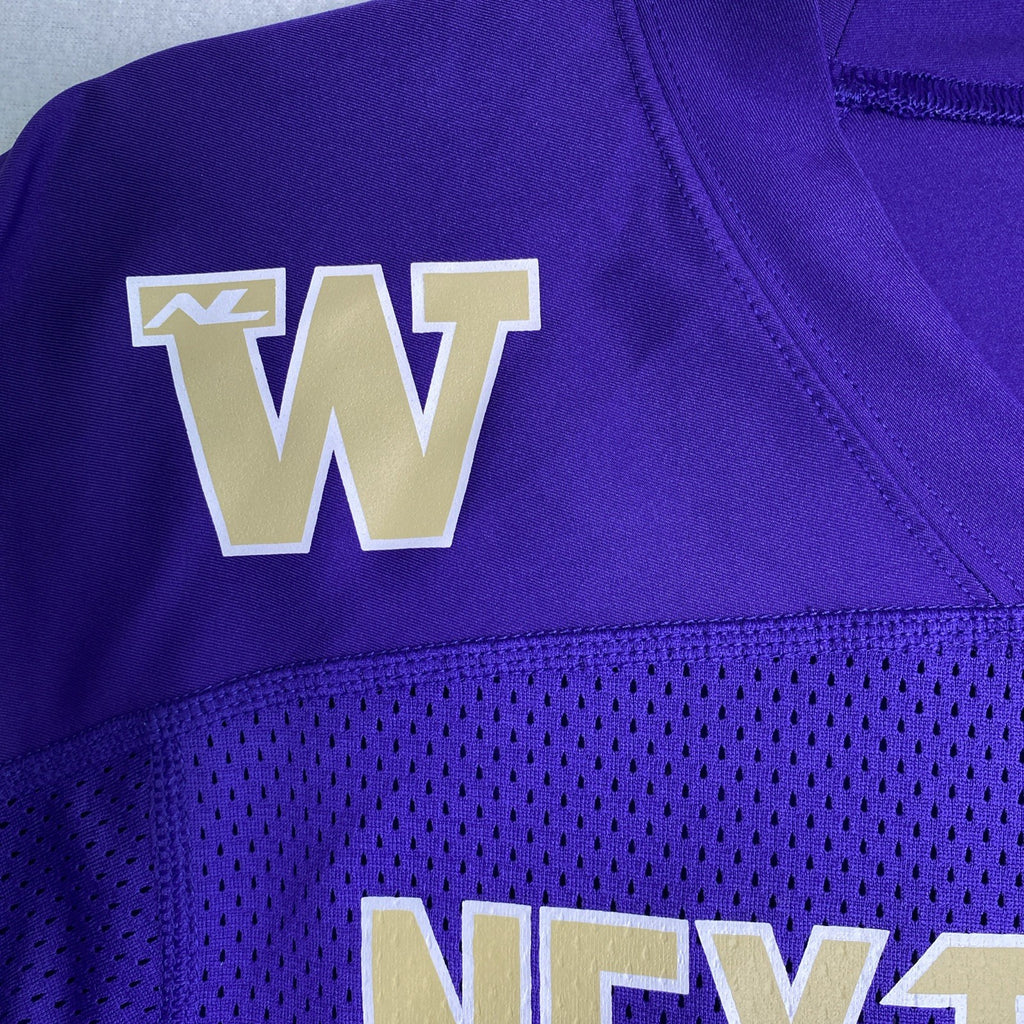 Front and back of purple Nike Dri-FIT Washington Huskies mesh jersey shirt in women's size medium with Keates 15 graphics.